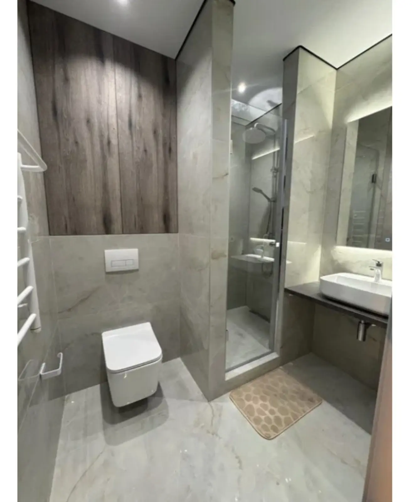 Фото Продаю 1 кімнатну квартиру, 43 кв. м, Олександра Олеся вул.  Київ, ціна: 98000 $, код 3311