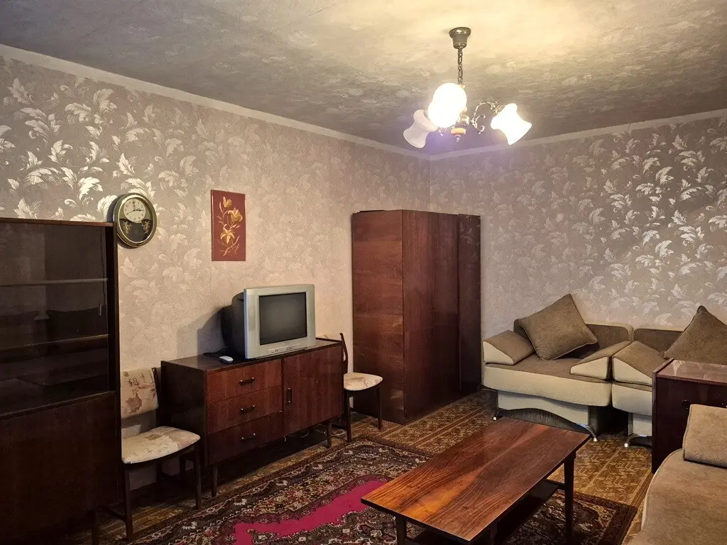 Фото Зняти 1 кімнатну квартиру, Новодарницька вул. 6 Київ в довгострокову оренду, ціна: 8000 грн, код 3312