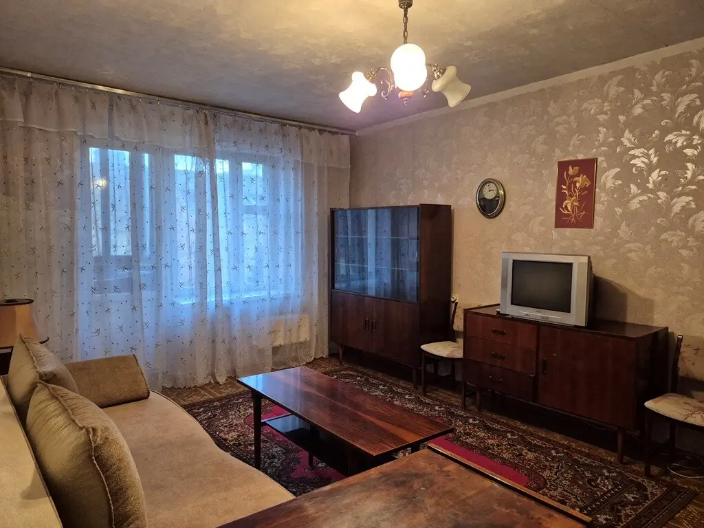 Фото Зняти 1 кімнатну квартиру, Новодарницька вул. 6 Київ в довгострокову оренду, ціна: 8000 грн, код 3312