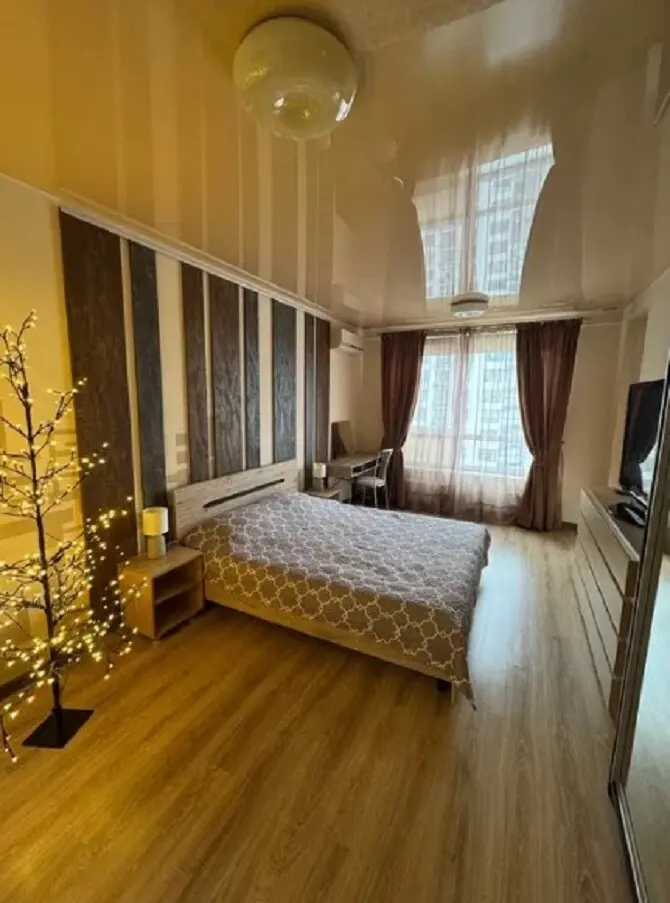 Фото Зняти 1 кімнатну квартиру, Зарічна вул.  Київ в довгострокову оренду, ціна: 25000 грн, код 3317