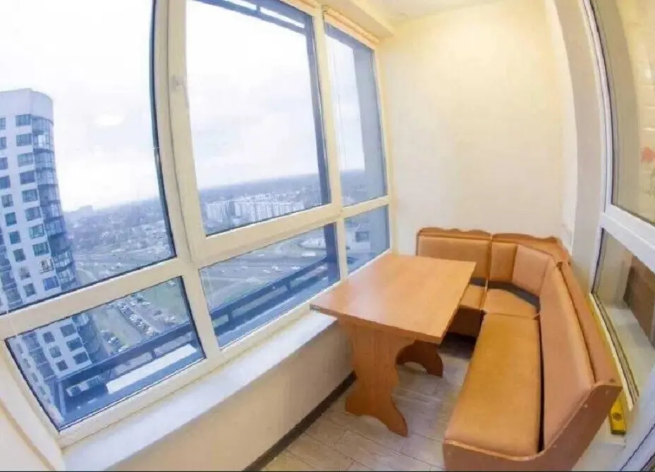 Фото Зняти 1 кімнатну квартиру, Зарічна вул.  Київ в довгострокову оренду, ціна: 25000 грн, код 3317