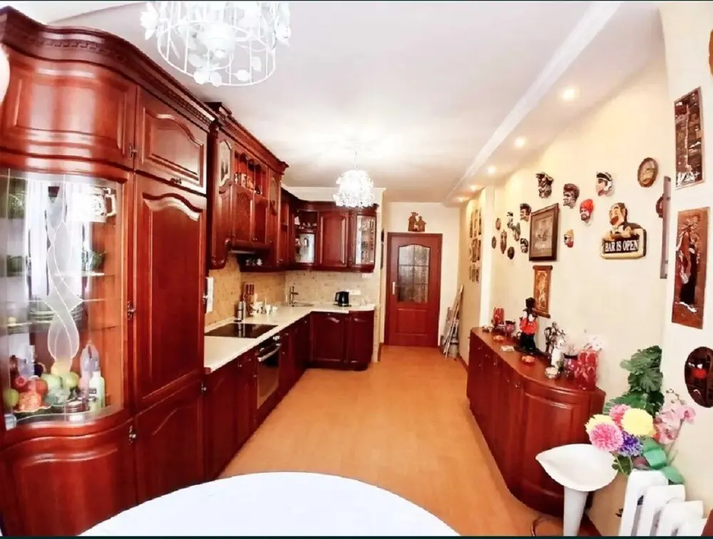 Фото Зняти 3 кімнатну квартиру, Срібнокільська вул. 1 Київ в довгострокову оренду, ціна: 25500 грн, код 3321