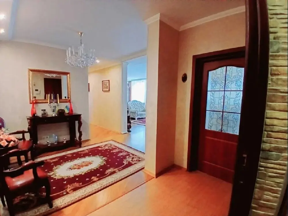 Фото Зняти 3 кімнатну квартиру, Срібнокільська вул. 1 Київ в довгострокову оренду, ціна: 25500 грн, код 3321