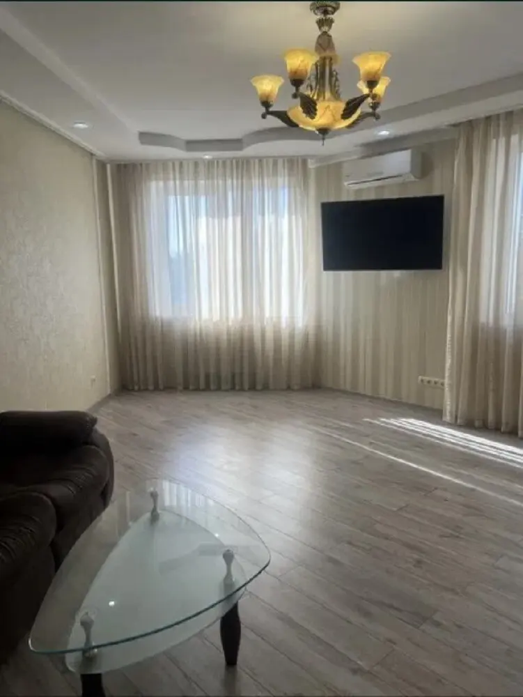 Фото Зняти 2 кімнатну квартиру, Ревуцького вул. 9 Київ в довгострокову оренду, ціна: 22825 грн, код 3324