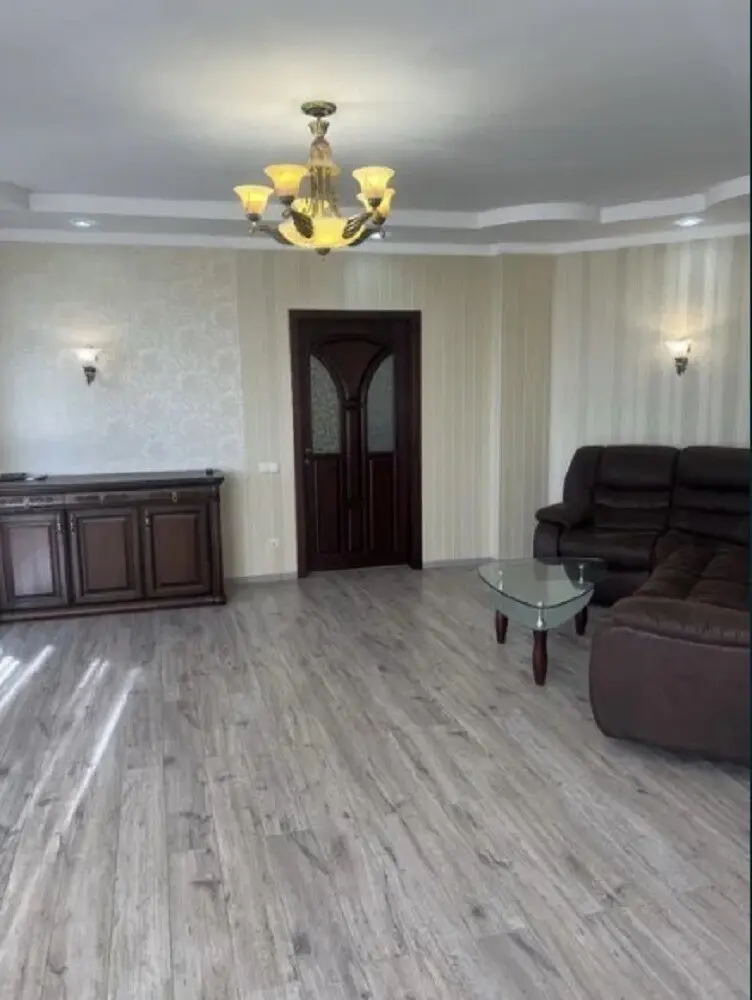 Фото Зняти 2 кімнатну квартиру, Ревуцького вул. 9 Київ в довгострокову оренду, ціна: 22825 грн, код 3324