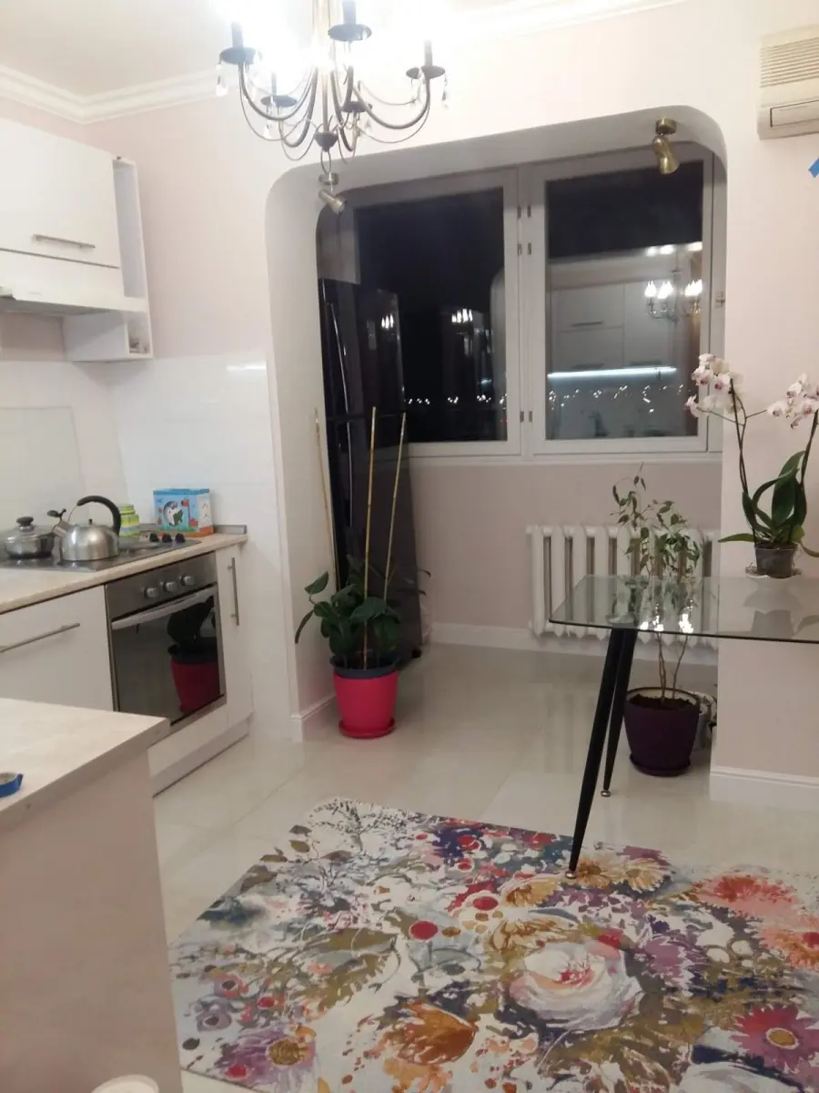 Фото Зняти 2 кімнатну квартиру, Миколи Закревського вул. (Милославська) 5 Київ в довгострокову оренду, ціна: 17000 UAH, код 3328