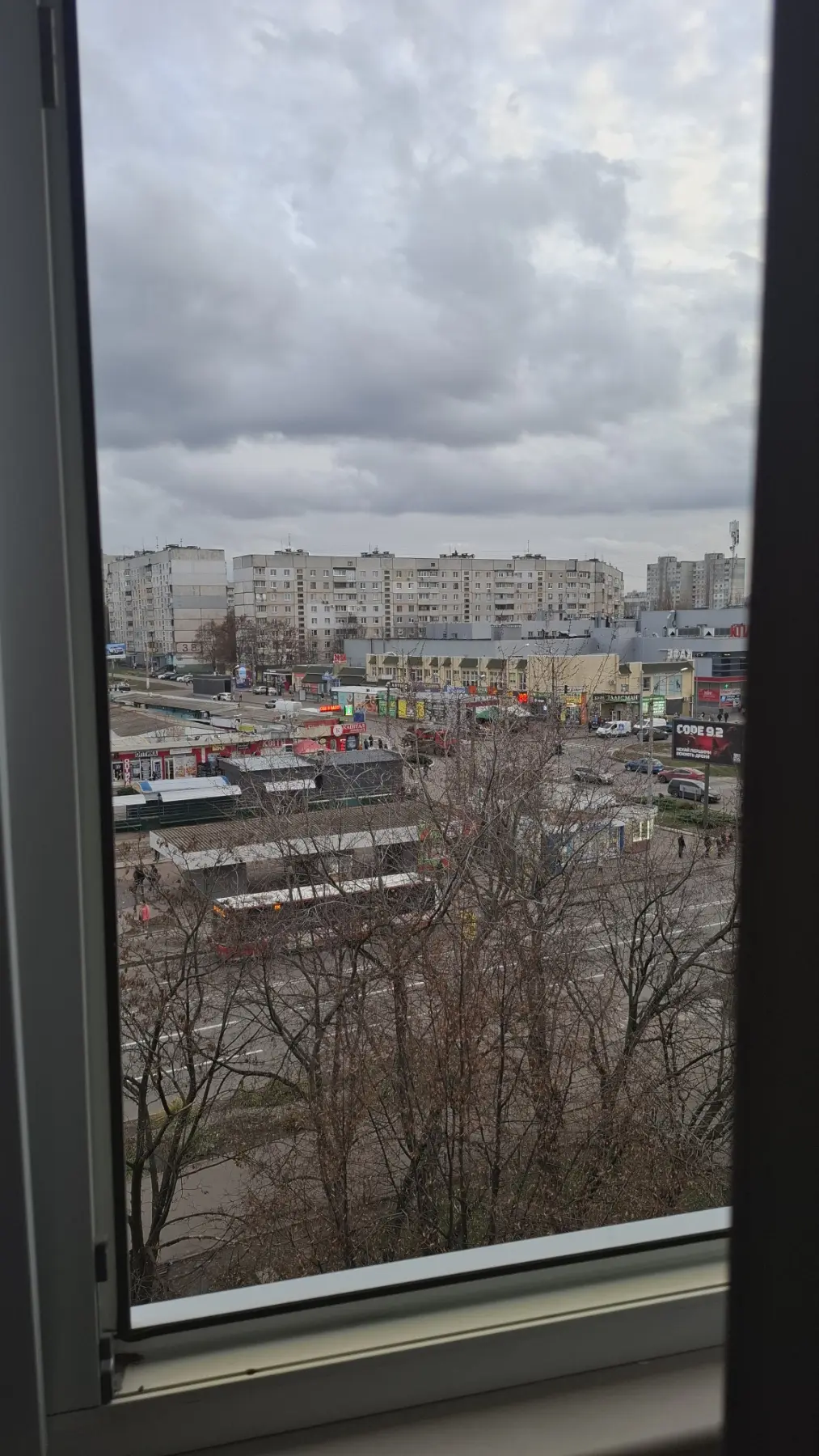 Фото Продаю 1 кімнатну квартиру, 34 кв. м, Тракторобудівників просп. 83 Харків, ціна: 22000 $, код 3330