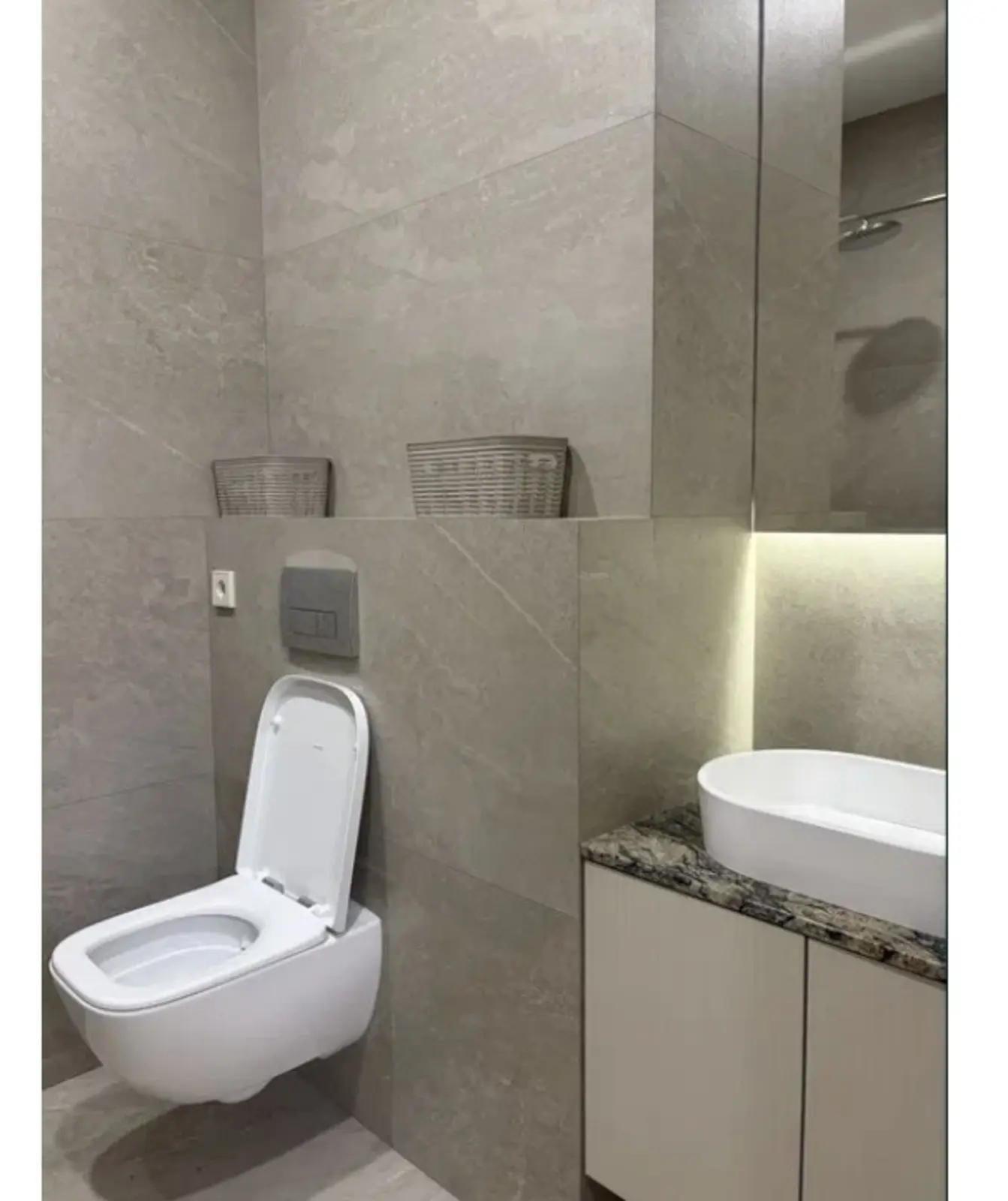 Фото Selling a 2-room apartment, 65 sq.m., Aviakonstruktora Antonova Street  Kyiv, price: 213500 $, code 3332