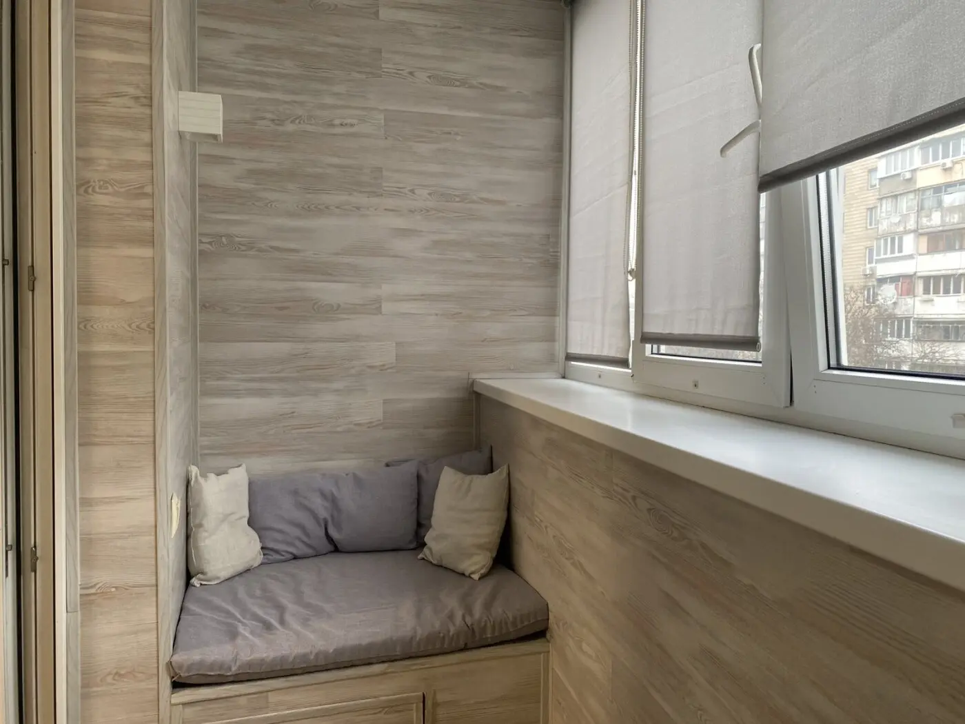 Фото Selling a 1-room apartment, 35 sq.m., Demiivska Street 39 Kyiv, price: 69000 $, code 3339