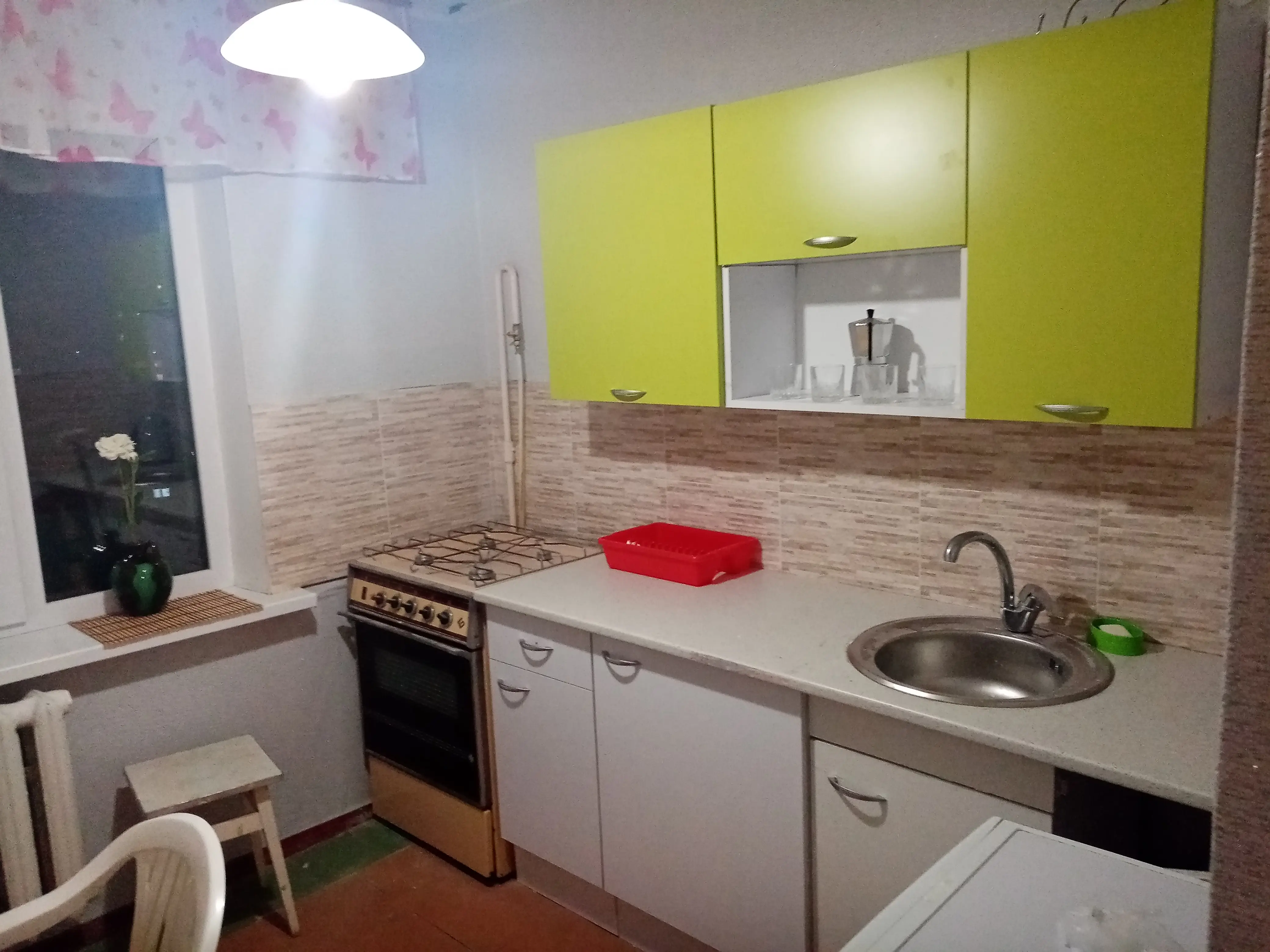 Фото Зняти 1 кімнатну квартиру, Повітрофлотський просп. 51 Київ в довгострокову оренду, ціна: 10000 UAH, код 3342