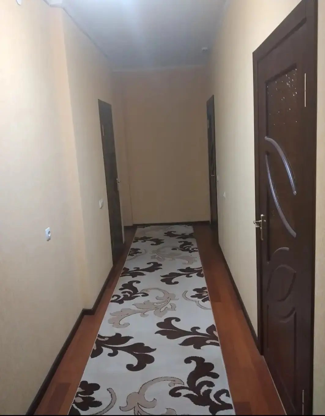 Фото Продаю 2-комнатную квартиру, 71.3 кв. м, Богдана Хмельницкого бульв. 21 Полтава, цена: 75000 $, код 3343