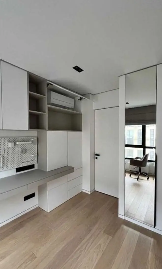 Фото Продаю 2 кімнатну квартиру, 78 кв. м, Салютна вул.  Київ, ціна: 290000 $, код 3345