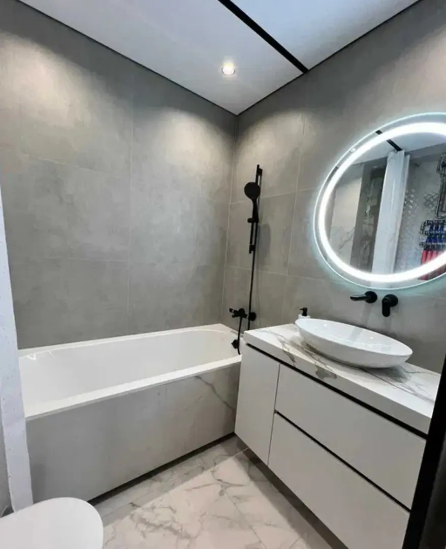 Фото Продаю 2 кімнатну квартиру, 78 кв. м, Салютна вул.  Київ, ціна: 290000 $, код 3345