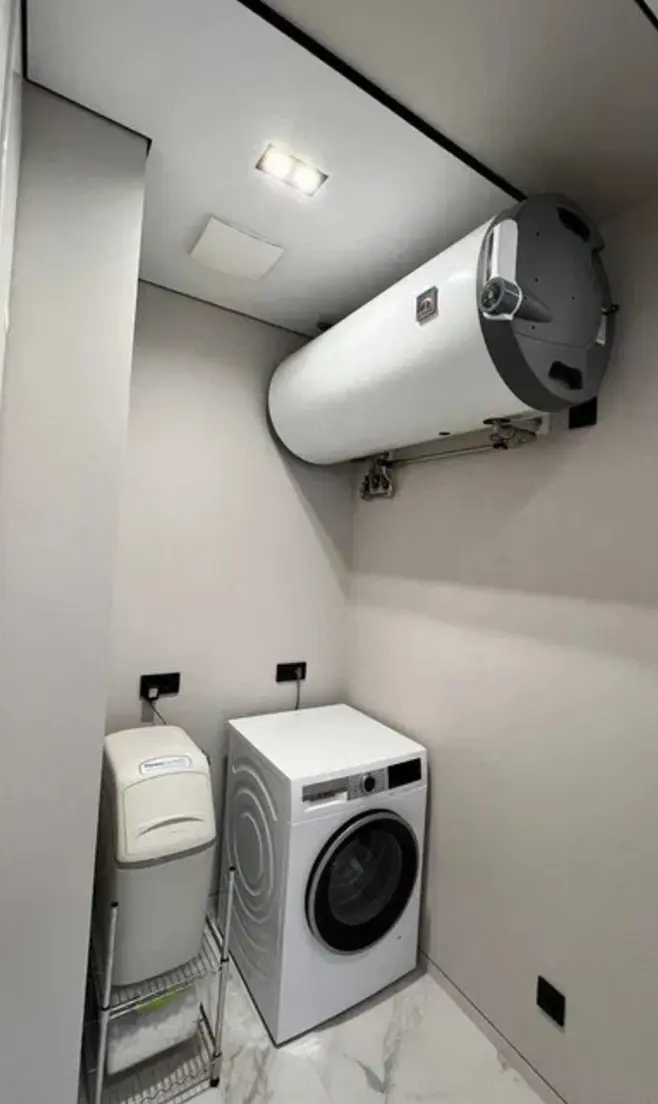 Фото Продаю 2 кімнатну квартиру, 78 кв. м, Салютна вул.  Київ, ціна: 290000 $, код 3345