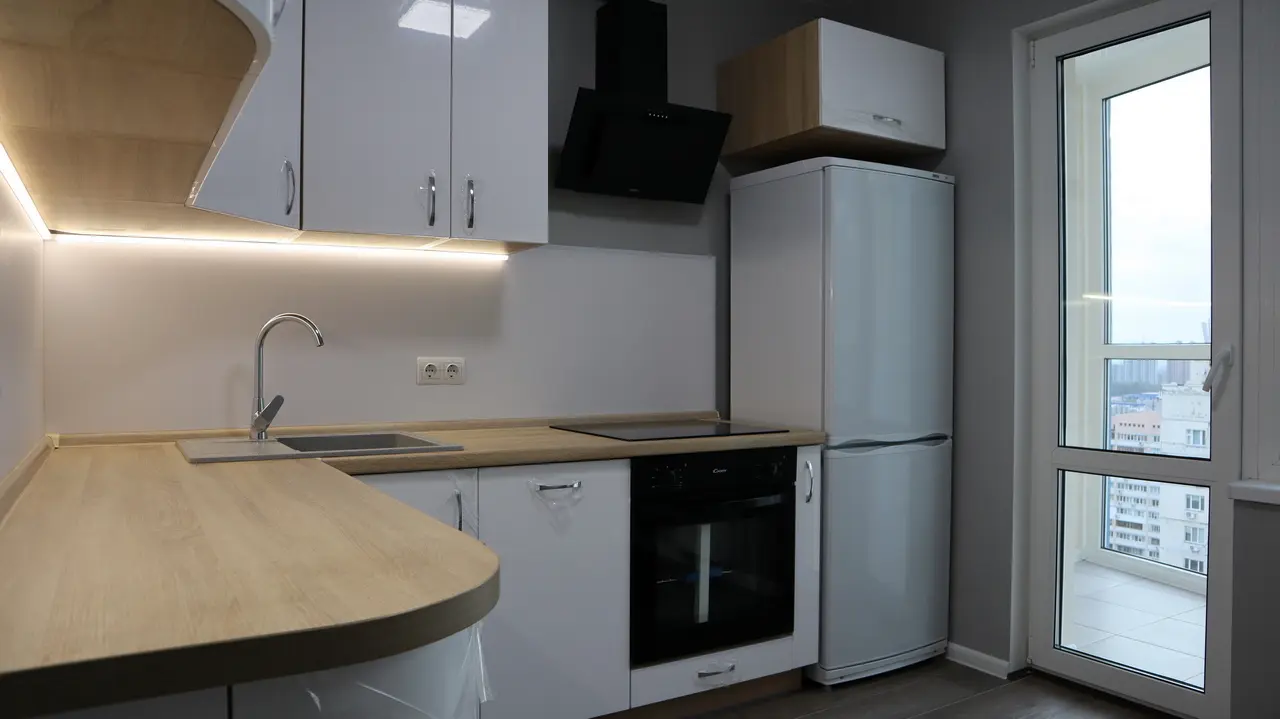 Фото Selling a 1-room apartment, 37 sq.m., Vyshniakivska Street 2 Kyiv, price: 64000 $, code 3354