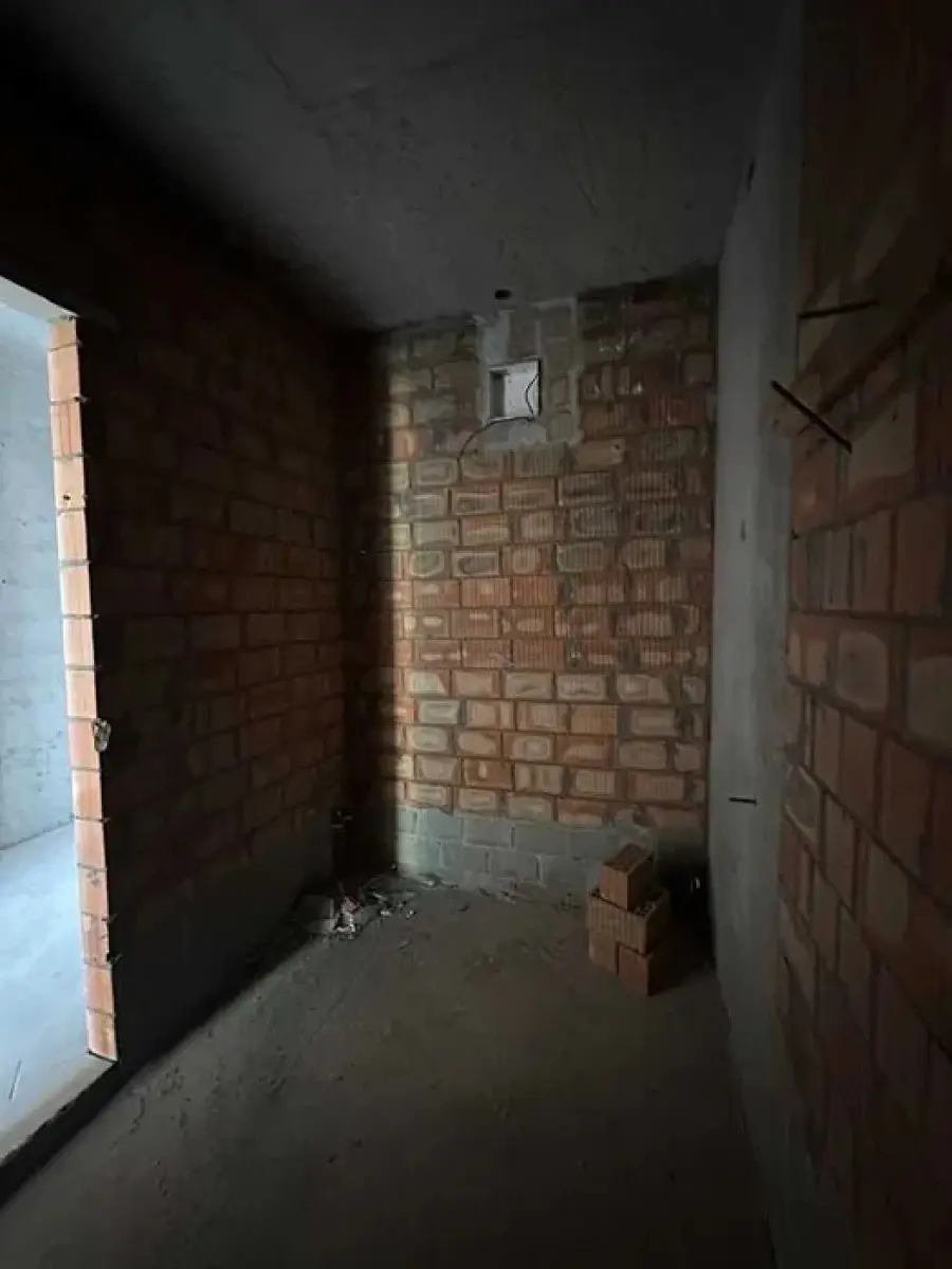 Фото Продаю 1 кімнатну квартиру, 34 кв. м, Зарічна вул. 6к4 Київ, ціна: 75000 $, код 3356