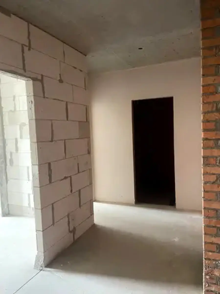 Фото Продаю 2 кімнатну квартиру, 75 кв. м, Дніпровська набережна 17 Київ, ціна: 92000 $, код 3359