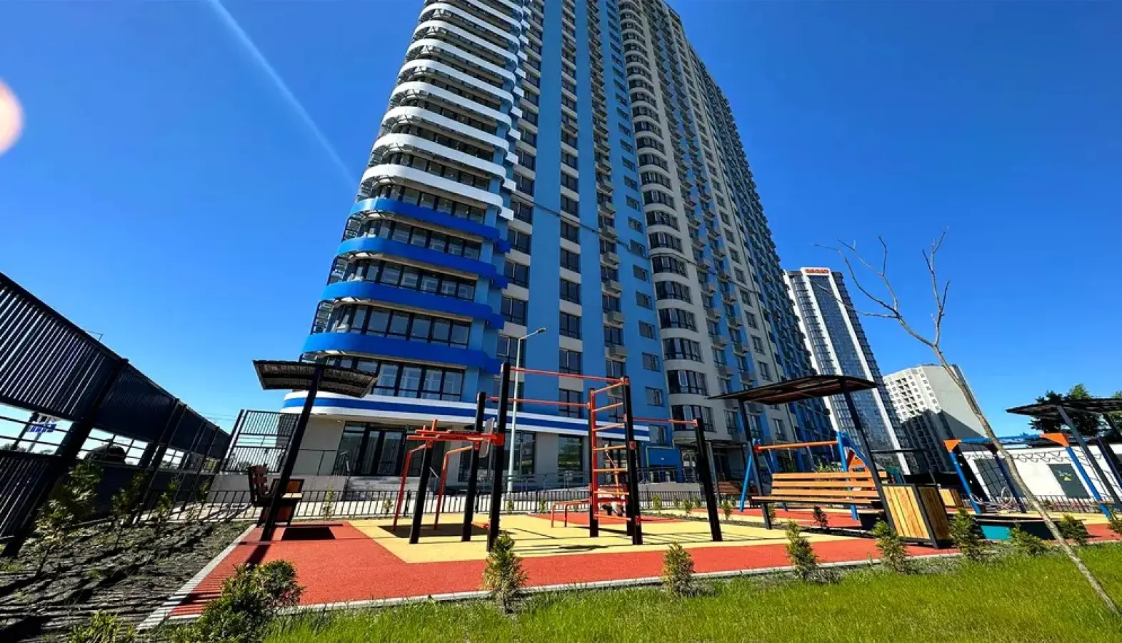 Фото Продаю 2 кімнатну квартиру, 75 кв. м, Дніпровська набережна 17 Київ, ціна: 92000 $, код 3359