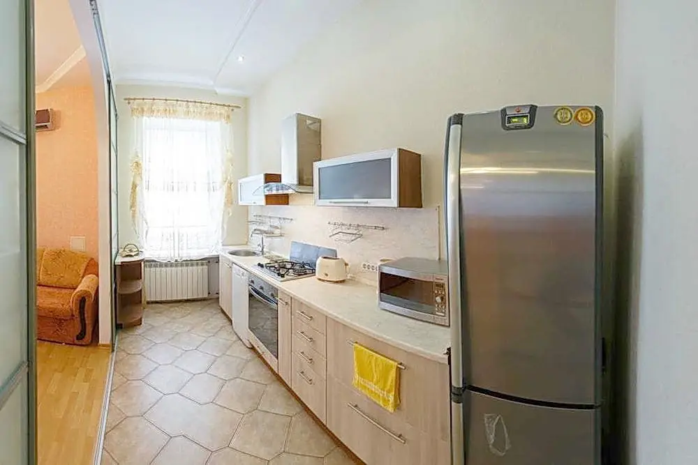 Фото Орендувати офіс, Шота Руставелі вул.  Київ в довгострокову оренду, ціна: 1000 EUR, код 3364