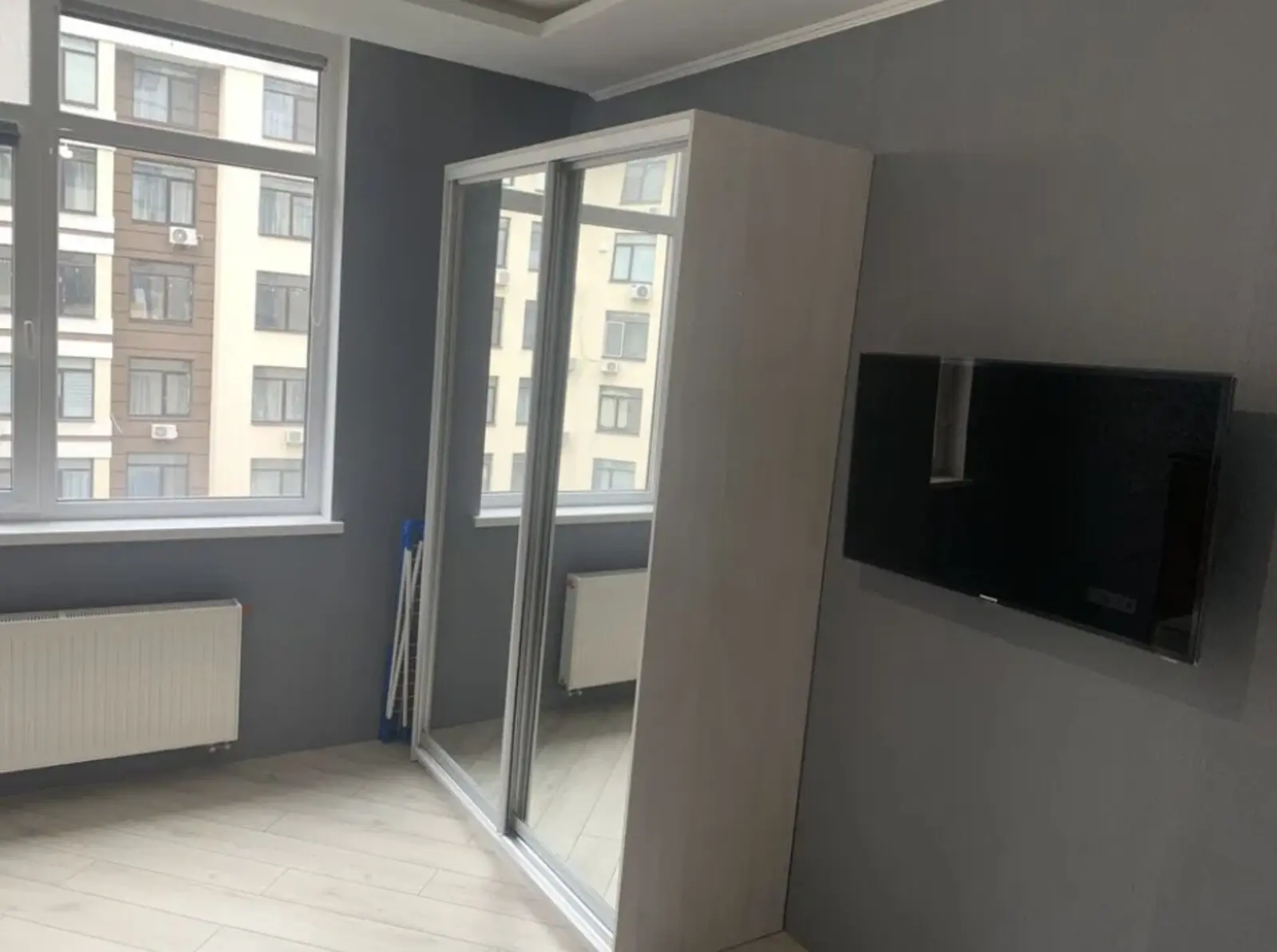 Фото Продаю 1 кімнатну квартиру, 45 кв. м, Юнацька вул. 21 Київ, ціна: 125000 $, код 3365