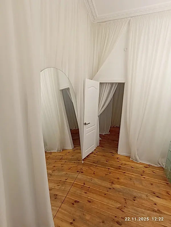 Фото Орендувати офіс, Олеся Гончара вул. 32б Київ в довгострокову оренду, ціна: 28500 UAH, код 3366