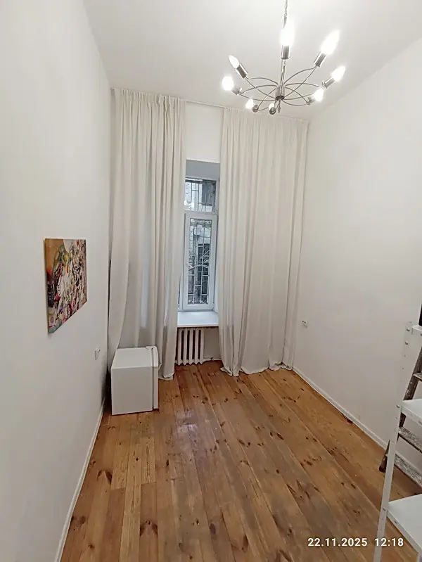 Фото Орендувати офіс, Олеся Гончара вул. 32б Київ в довгострокову оренду, ціна: 28500 UAH, код 3366