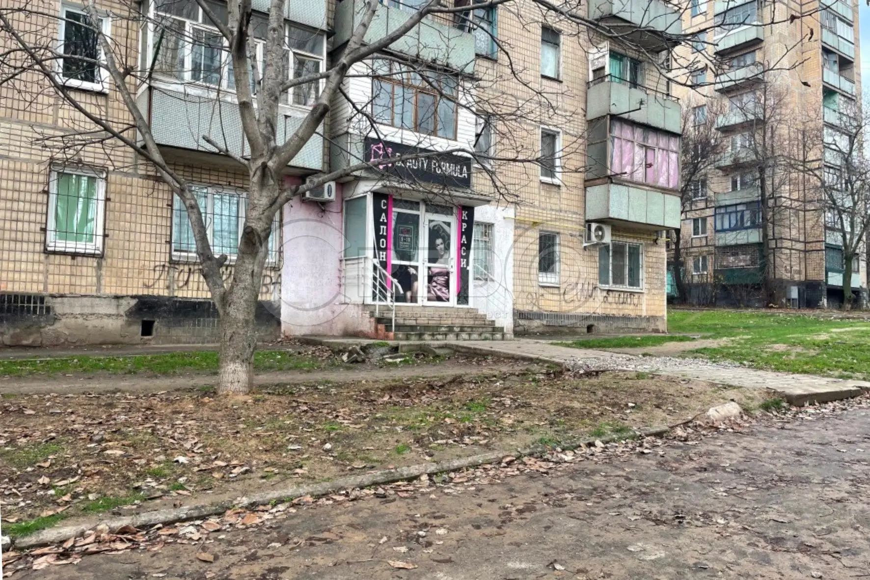 Фото Продаю коммерческую недвижимость, 29.5 кв. м, Героїв Маріуполя ул. (Адмирала Головко)  Кривой Рог, цена: 19000 $, код 3369