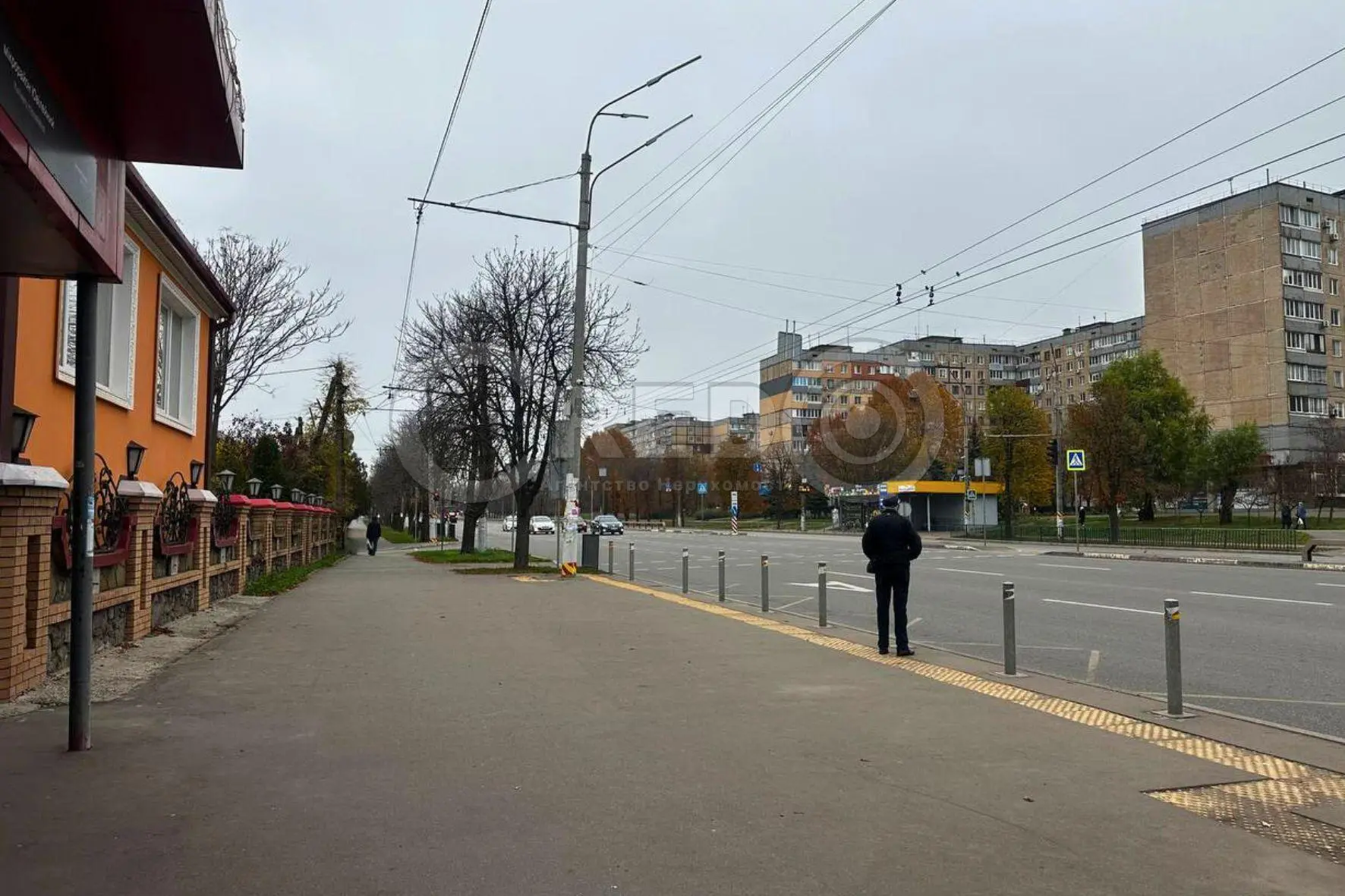 Фото Продаю коммерческую недвижимость, 83.5 кв. м, 200-летия Кривого Рога просп.  Кривой Рог, цена: 50000 $, код 3373