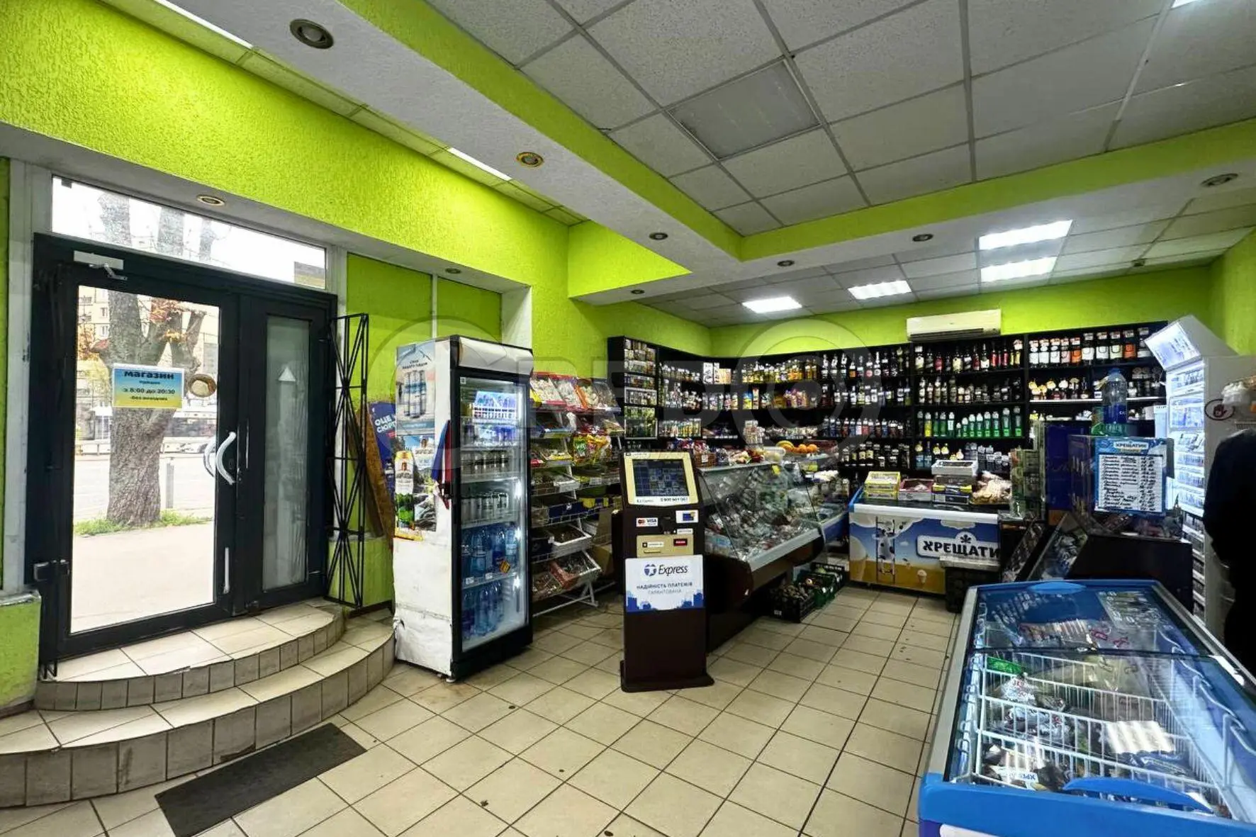 Фото Продаю коммерческую недвижимость, 83.5 кв. м, 200-летия Кривого Рога просп.  Кривой Рог, цена: 50000 $, код 3373