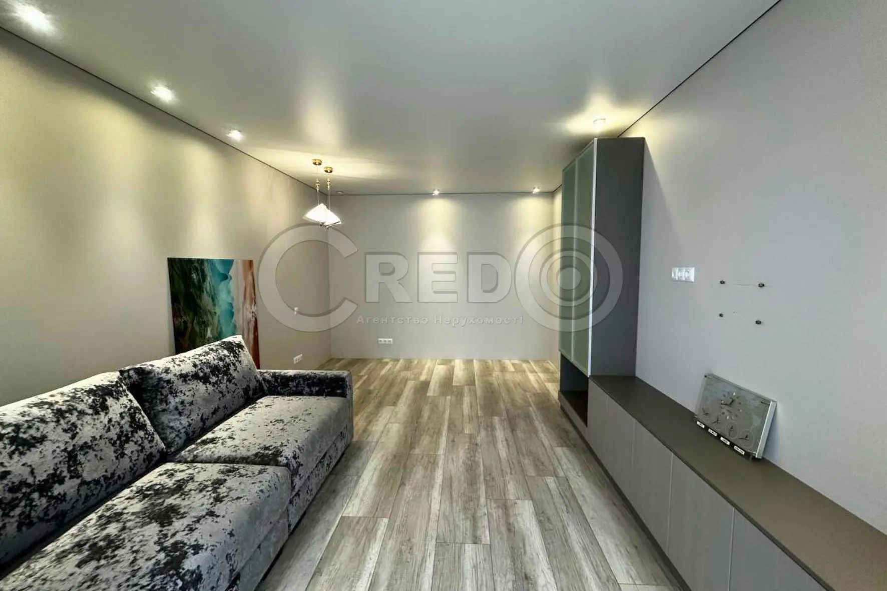 Фото Зняти 2 кімнатну квартиру, Зарічна вул.  Кривий Ріг в довгострокову оренду, ціна: 18000 UAH, код 3374