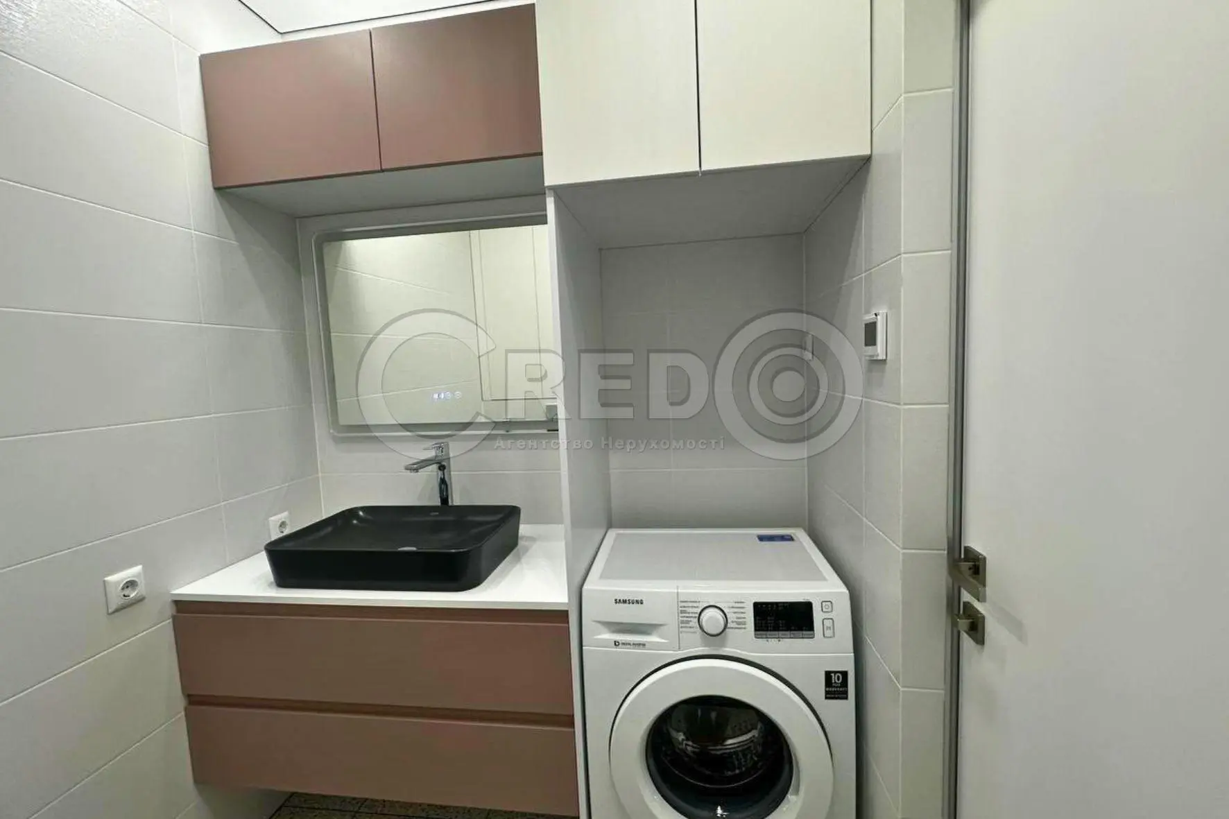 Фото Зняти 2 кімнатну квартиру, Зарічна вул.  Кривий Ріг в довгострокову оренду, ціна: 18000 UAH, код 3374