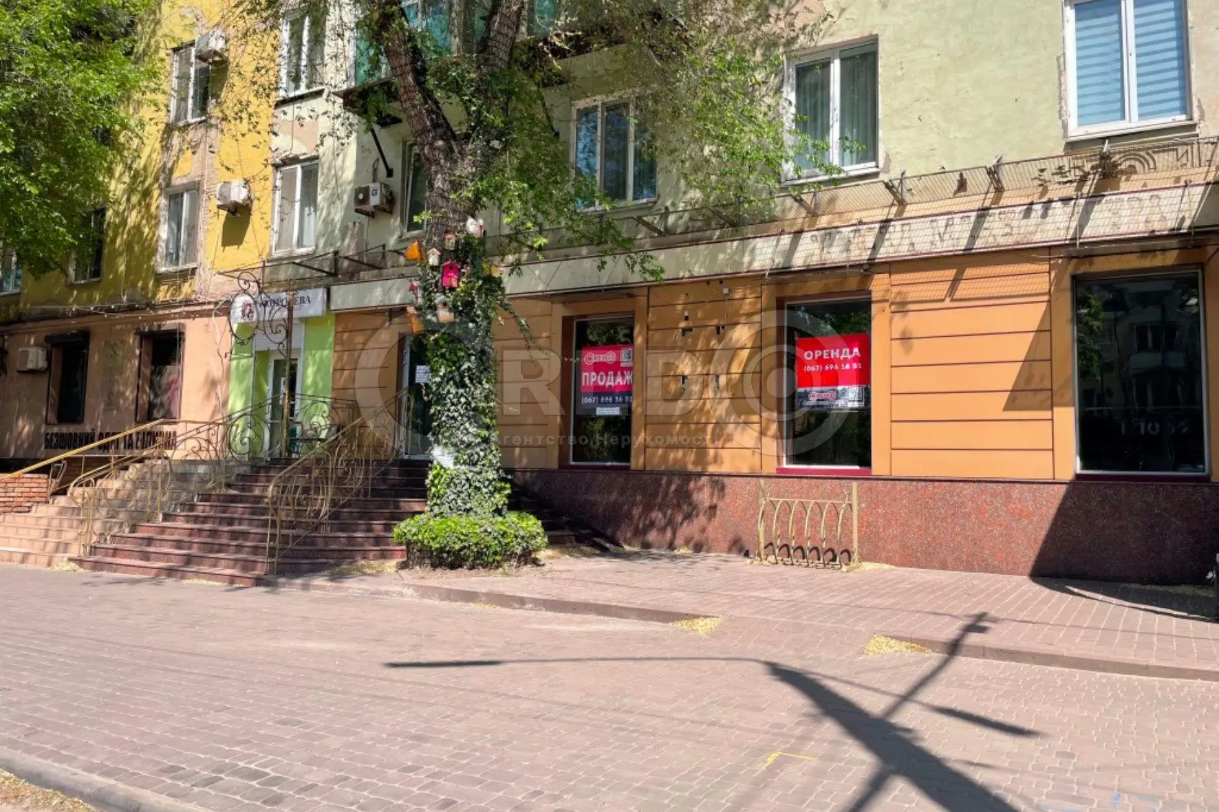 Фото Продаю коммерческую недвижимость, 106.8 кв. м, Гагарина просп.  Кривой Рог, цена: 190000 $, код 3375