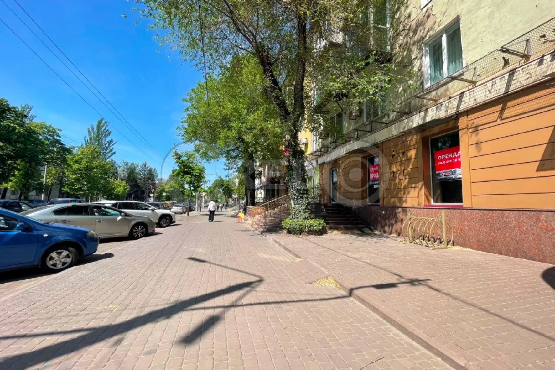 Фото Продаю коммерческую недвижимость, 106.8 кв. м, Гагарина просп.  Кривой Рог, цена: 190000 $, код 3375