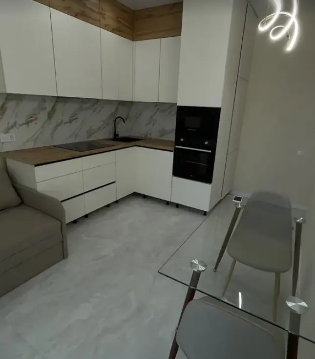 Фото Продаю 1 кімнатну квартиру, 42 кв. м, Краснова вул.  Одеса, ціна: 68000 $, код 3378