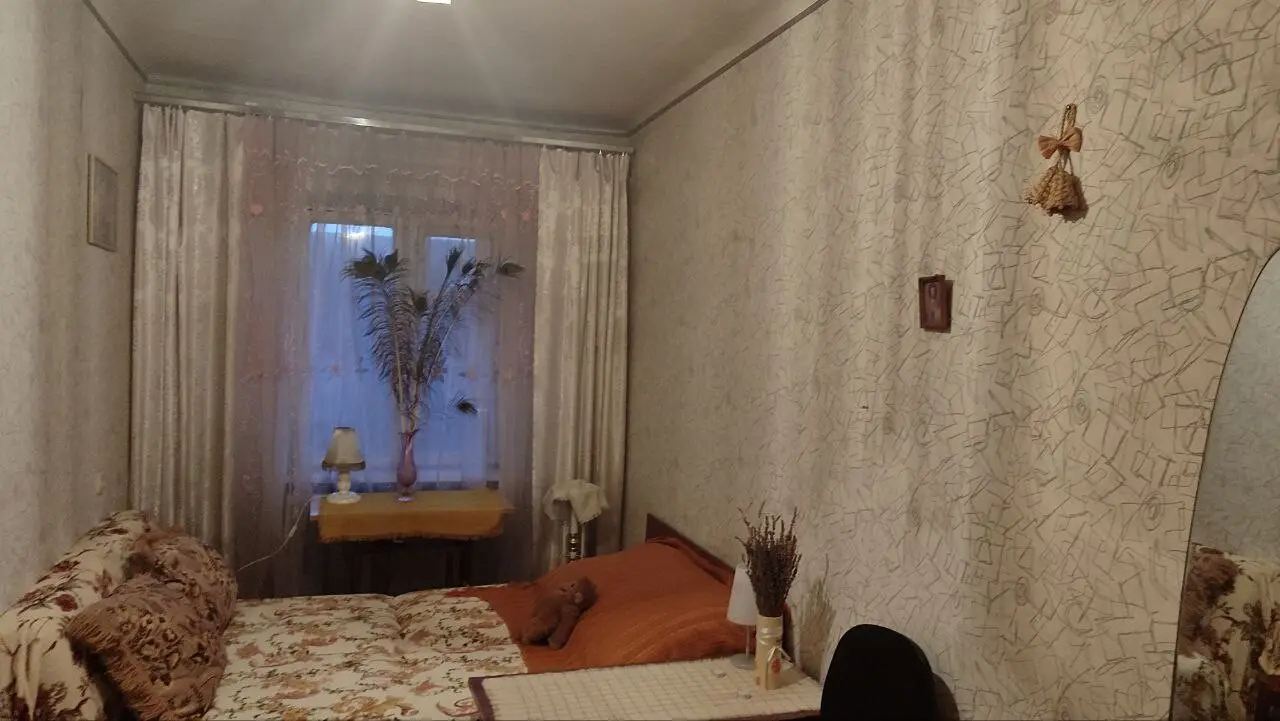 Фото Зняти 2 кімнатну квартиру, Будівельників вул. 8 Київ в довгострокову оренду, ціна: 9000 грн, код 3384