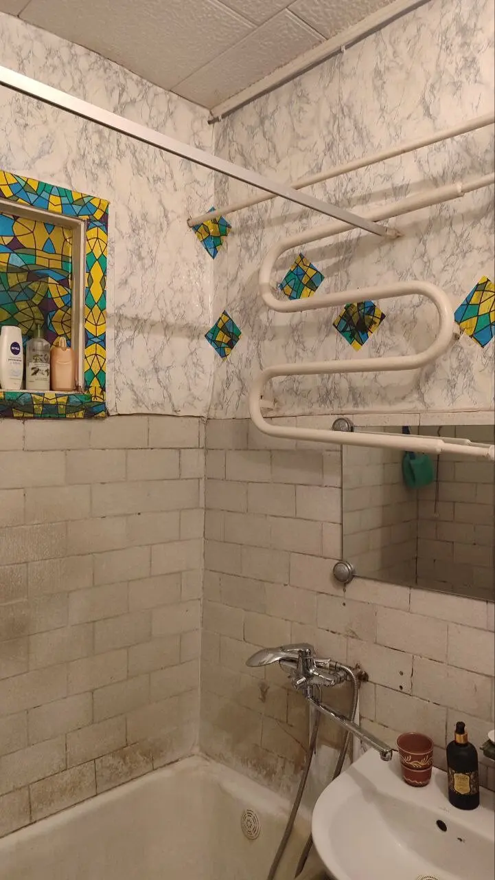 Фото Зняти 2 кімнатну квартиру, Будівельників вул. 8 Київ в довгострокову оренду, ціна: 9000 грн, код 3384