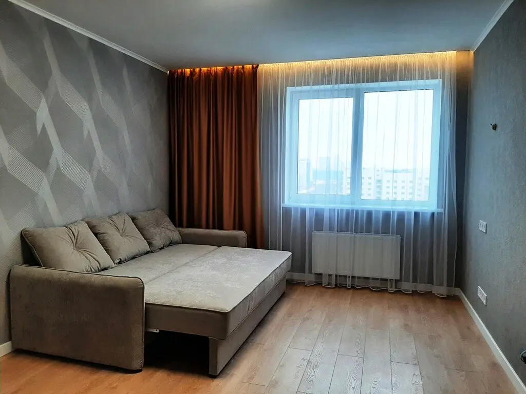 Фото Зняти 1 кімнатну квартиру, Харківське шосе 190 Київ в довгострокову оренду, ціна: 16000 грн, код 3385