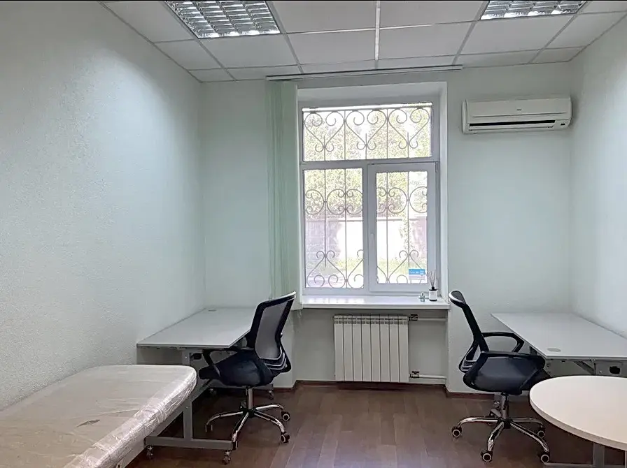 Фото Орендувати офіс, Старокиївська вул. 26 Київ в довгострокову оренду, ціна: 750 $, код 3398