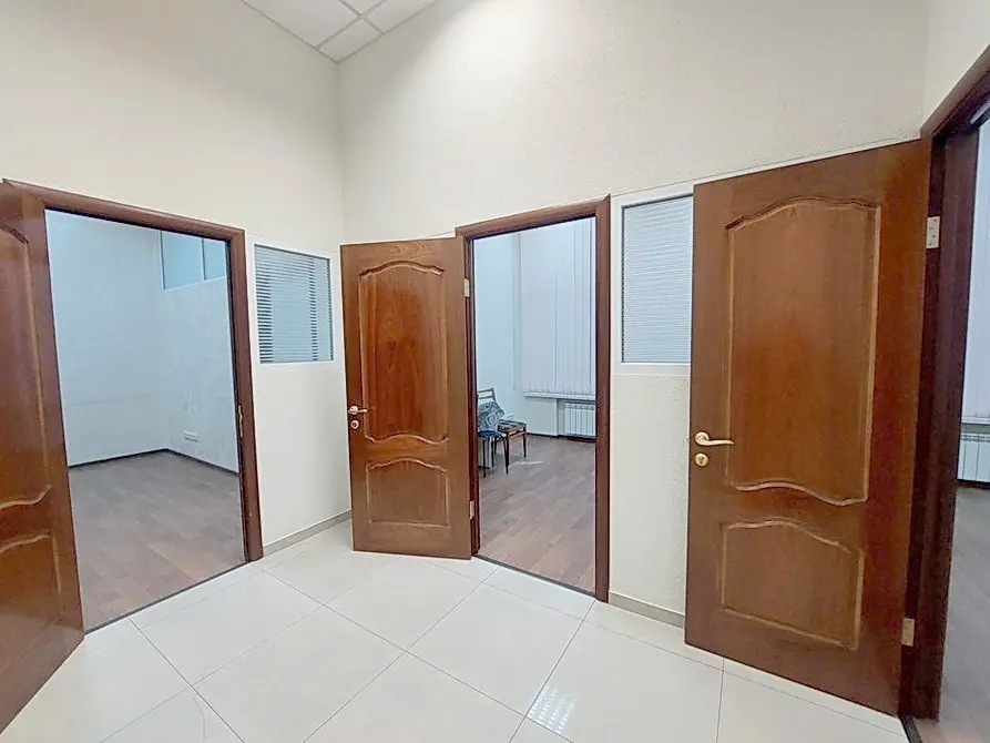 Фото Орендувати офіс, Старокиївська вул. 26 Київ в довгострокову оренду, ціна: 750 $, код 3398