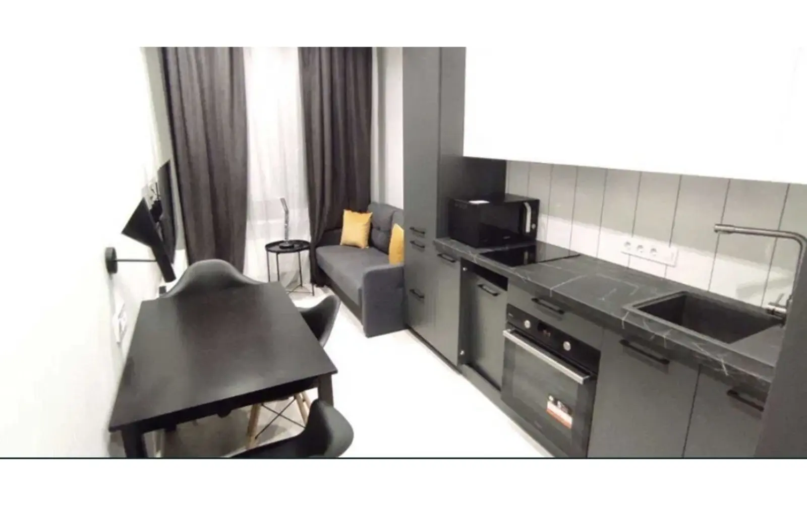 Фото Продаю 1 кімнатну квартиру, 42 кв. м, Академіка Заболотного вул.  Київ, ціна: 90000 $, код 3408