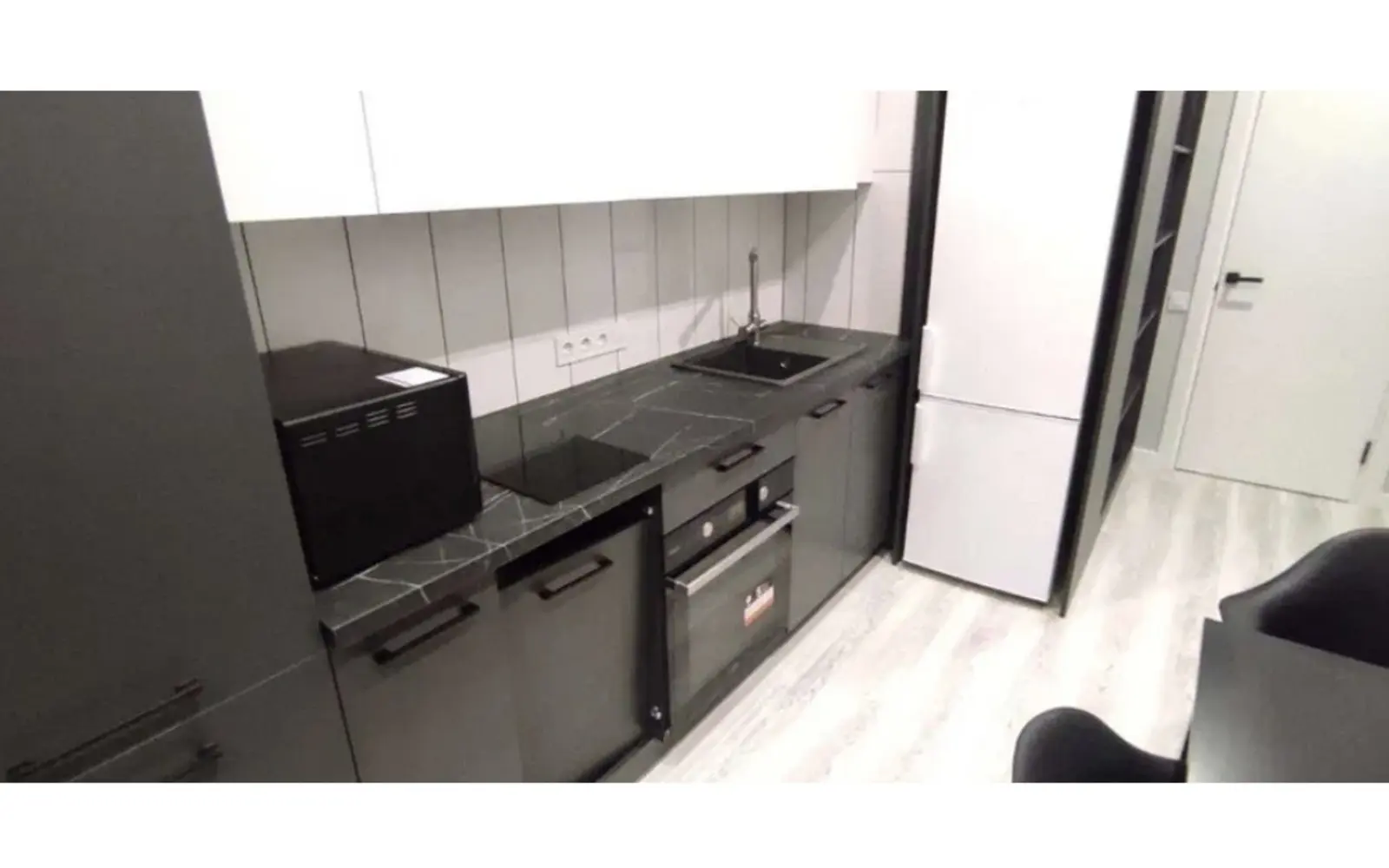 Фото Продаю 1 кімнатну квартиру, 42 кв. м, Академіка Заболотного вул.  Київ, ціна: 90000 $, код 3408