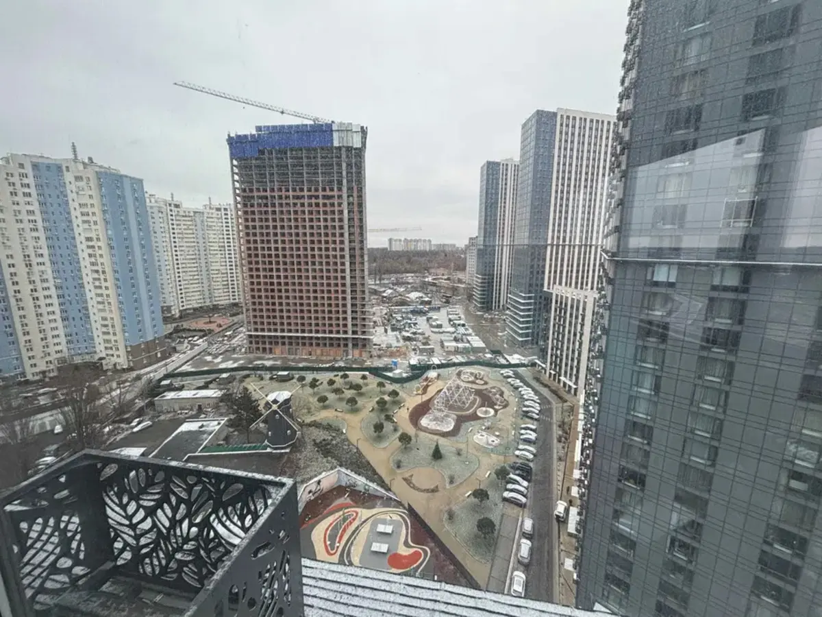 Фото Продаю 3 кімнатну квартиру, 95 кв. м, Академіка Заболотного вул.  Київ, ціна: 135000 $, код 3409