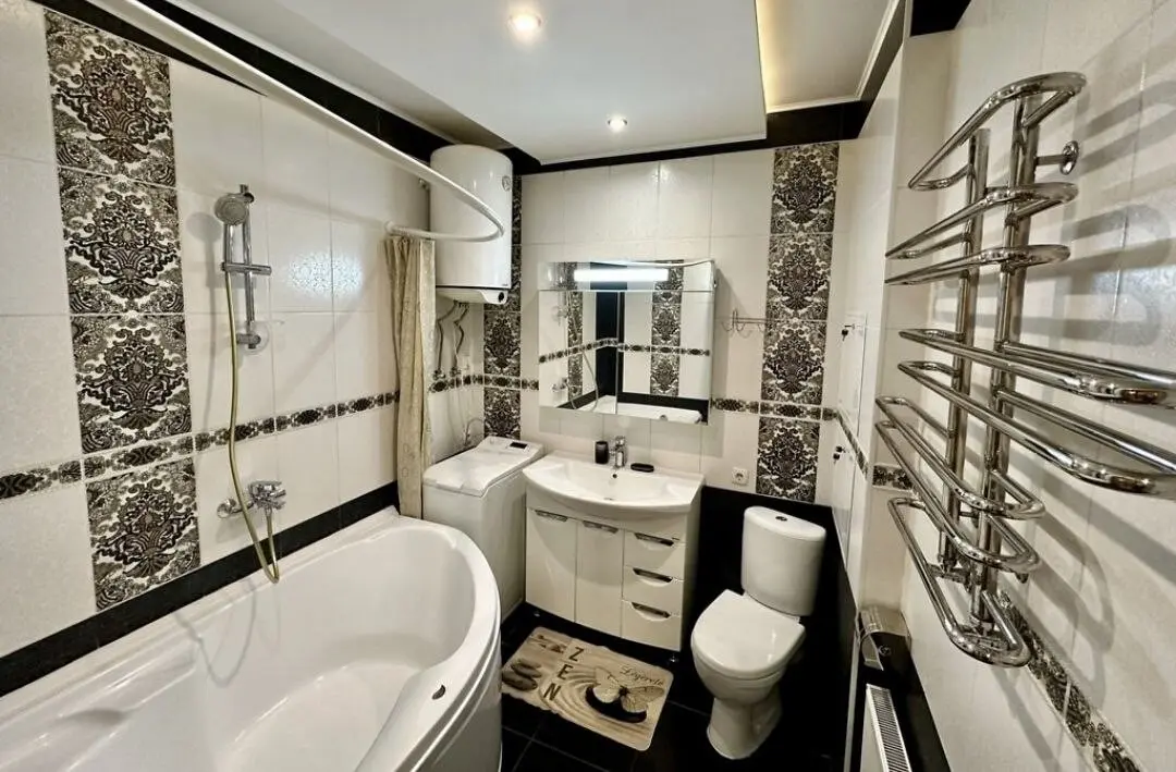 Фото Зняти 1 кімнатну квартиру, В’ячеслава Чорновола вул. 27 Київ в довгострокову оренду, ціна: 25000 грн, код 3410