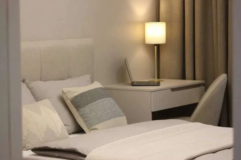 Фото Продаю 1 кімнатну квартиру, 40 кв. м, Ревуцького вул. 40 Київ, ціна: 100000 $, код 3411