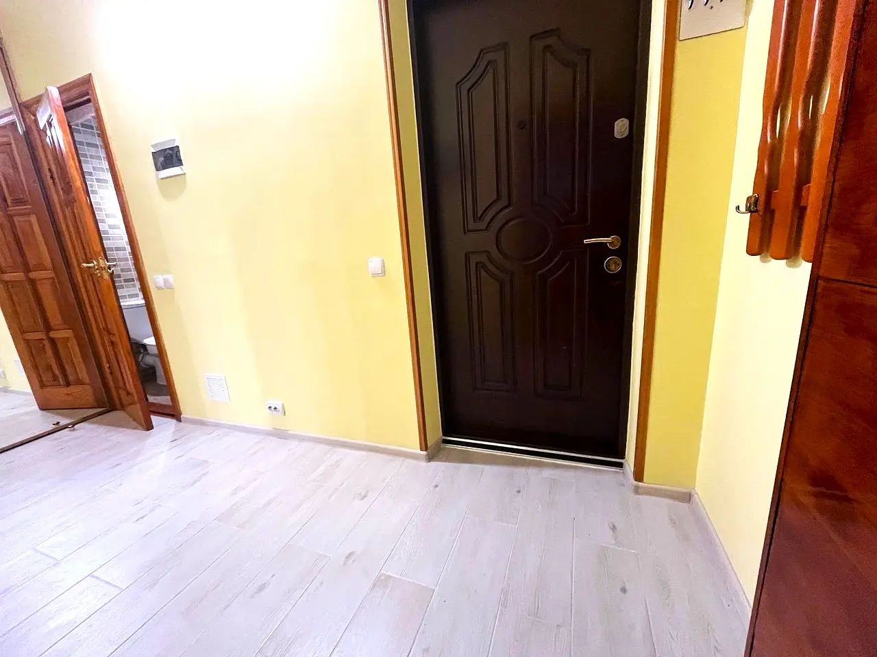 Фото Снять 1-комнатную квартиру, Верховинная ул. 35 Киев в долгосрочную аренду, цена: 19000 UAH, код 3416