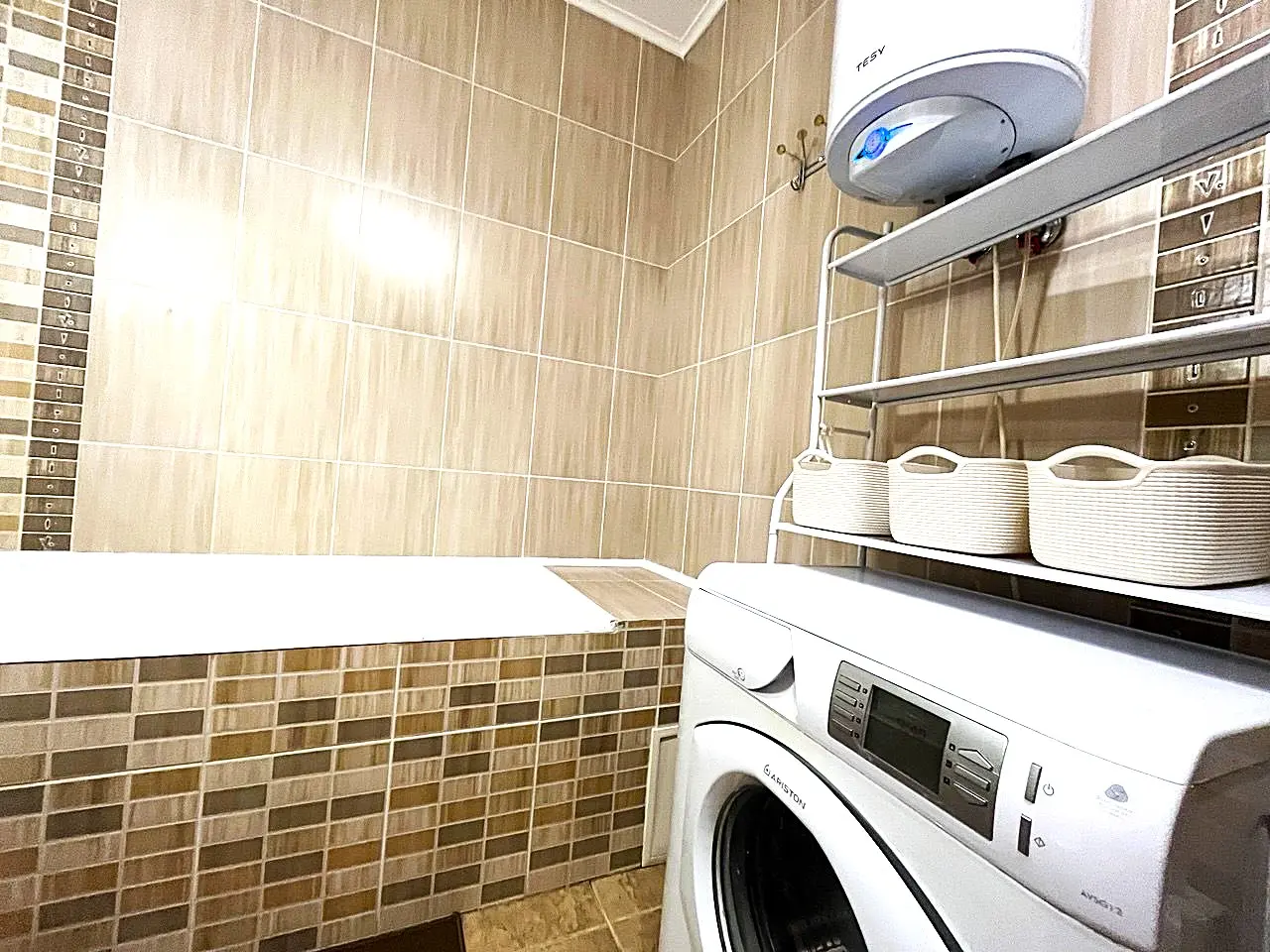 Фото Снять 1-комнатную квартиру, Верховинная ул. 35 Киев в долгосрочную аренду, цена: 19000 UAH, код 3416