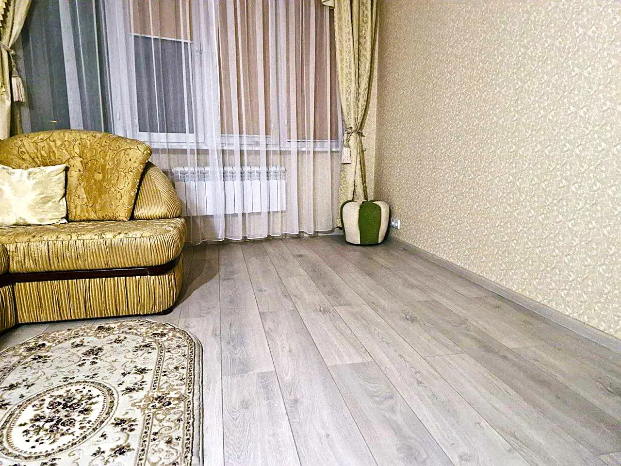 Фото Снять 1-комнатную квартиру, Верховинная ул. 35 Киев в долгосрочную аренду, цена: 19000 UAH, код 3416