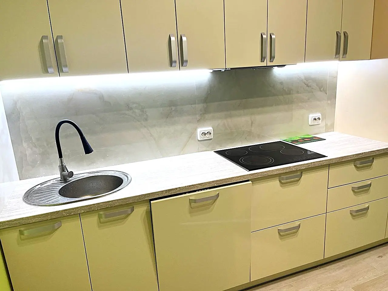 Фото Снять 1-комнатную квартиру, Верховинная ул. 35 Киев в долгосрочную аренду, цена: 19000 UAH, код 3416