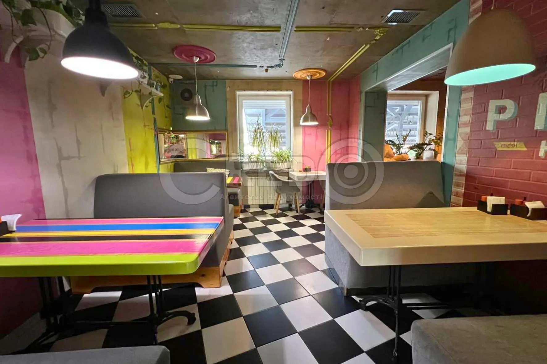 Фото Продаю комерційну нерухомість, 129.4 кв. м, Гагаріна просп.  Кривий Ріг, ціна: 170000 $, код 3423