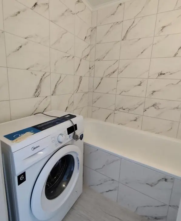 Фото Продаю 1 кімнатну квартиру, 35 кв. м, Ільфа і Петрова вул.  Одеса, ціна: 24999 $, код 3429